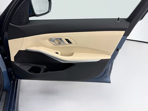 New 2026 BMW 330i Sedan w/ Premium Package RWD image 24