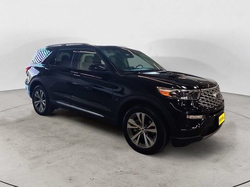 Used 2020 Ford Explorer Platinum w/ Premium Technology Package AWD/4WD image 3