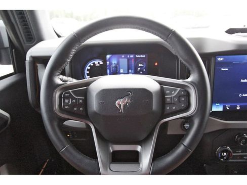 Certified 2023 Ford Bronco Badlands AWD/4WD image 14