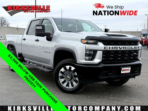 Used 2022 Chevrolet Silverado 2500 Custom w/ Custom Convenience Package image 1