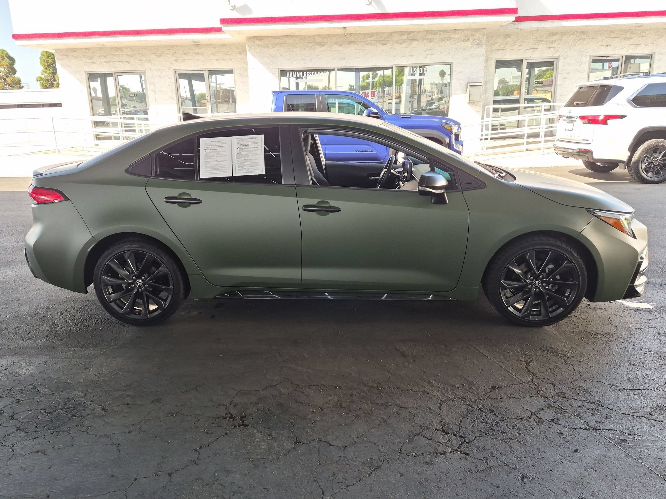 Used 2024 Toyota Corolla SE FWD image 5