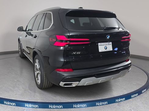 New 2026 BMW X5 xDrive40i w/ Climate Comfort Package image 7