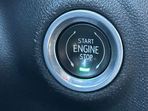 Used 2021 GMC Sierra 1500 AT4 image 22