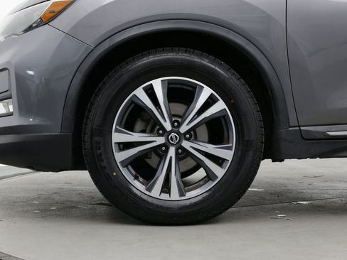Used 2018 Nissan Rogue SL FWD image 8