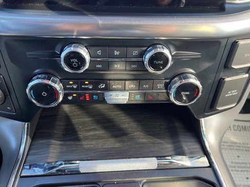 Used 2024 Ford F150 Lariat w/ Tow/Haul Package image 22