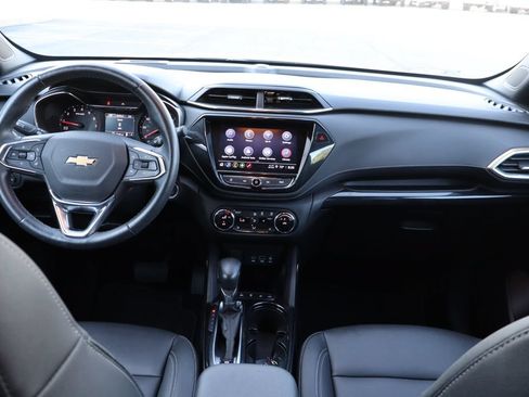 Used 2023 Chevrolet TrailBlazer ACTIV w/ Convenience Package AWD/4WD image 18