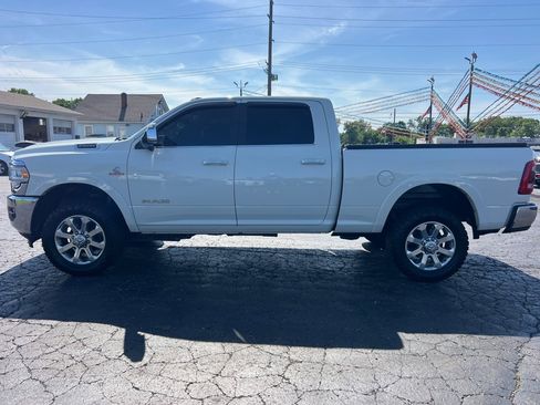 Used 2019 RAM 2500 Laramie AWD/4WD image 5