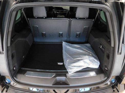 Used 2024 Cadillac Escalade ESV V w/ LPO, Floor Liner Package AWD/4WD image 87