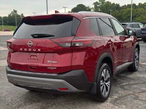 Certified 2023 Nissan Rogue SV w/ SV Premium B Package AWD/4WD image 5