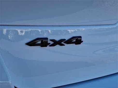 Used 2025 Jeep Grand Cherokee L Altitude image 29