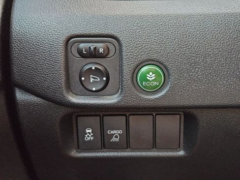 Used 2017 Honda Ridgeline Sport image 26