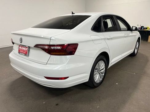 Used 2019 Volkswagen Jetta S w/ Driver Assistance Package FWD image 3