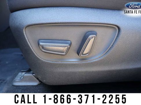 Used 2023 Toyota Highlander Platinum image 17