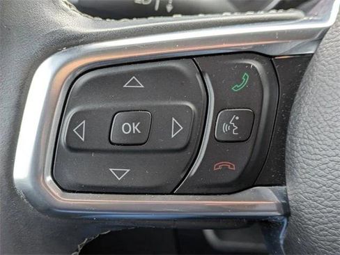 Certified 2022 Jeep Wrangler Unlimited Sahara image 27