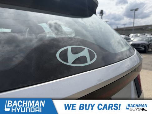 New 2026 Hyundai Tucson Blue SE AWD/4WD image 9