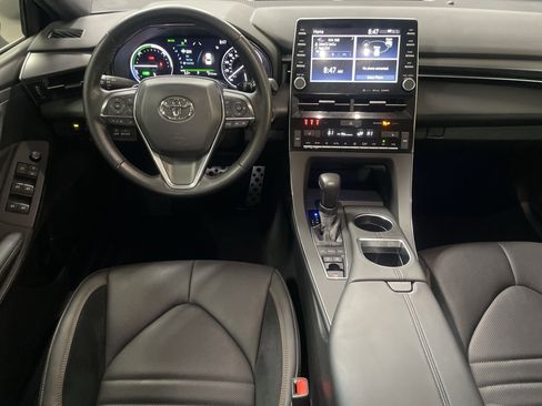 Used 2020 Toyota Avalon XSE image 30