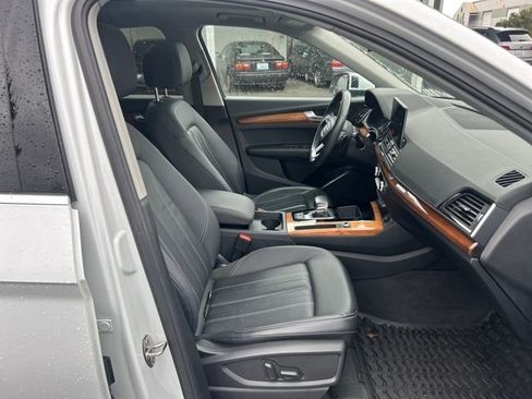 Used 2023 Audi Q5 2.0T Premium w/ Convenience Package image 20