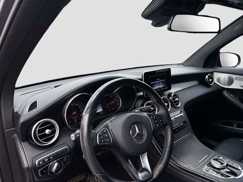 Used 2019 Mercedes-Benz GLC 300 GLC 300 Coupe image 11