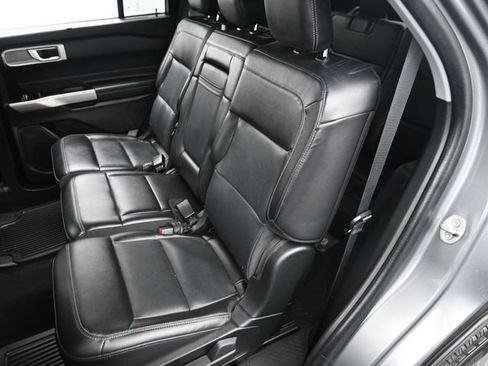 Certified 2023 Ford Explorer Limited image 26