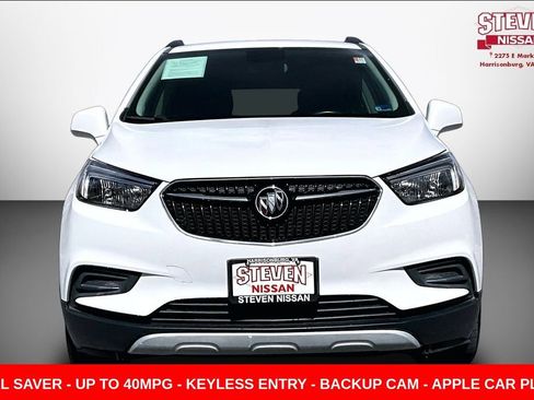 Used 2020 Buick Encore Preferred image 2