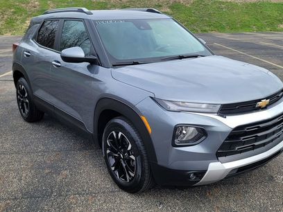 Used 2021 Chevrolet TrailBlazer LT w/ Convenience Package