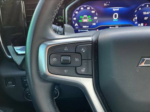 Used 2024 Chevrolet Silverado 1500 LT Trail Boss w/ Convenience Package II AWD/4WD image 10