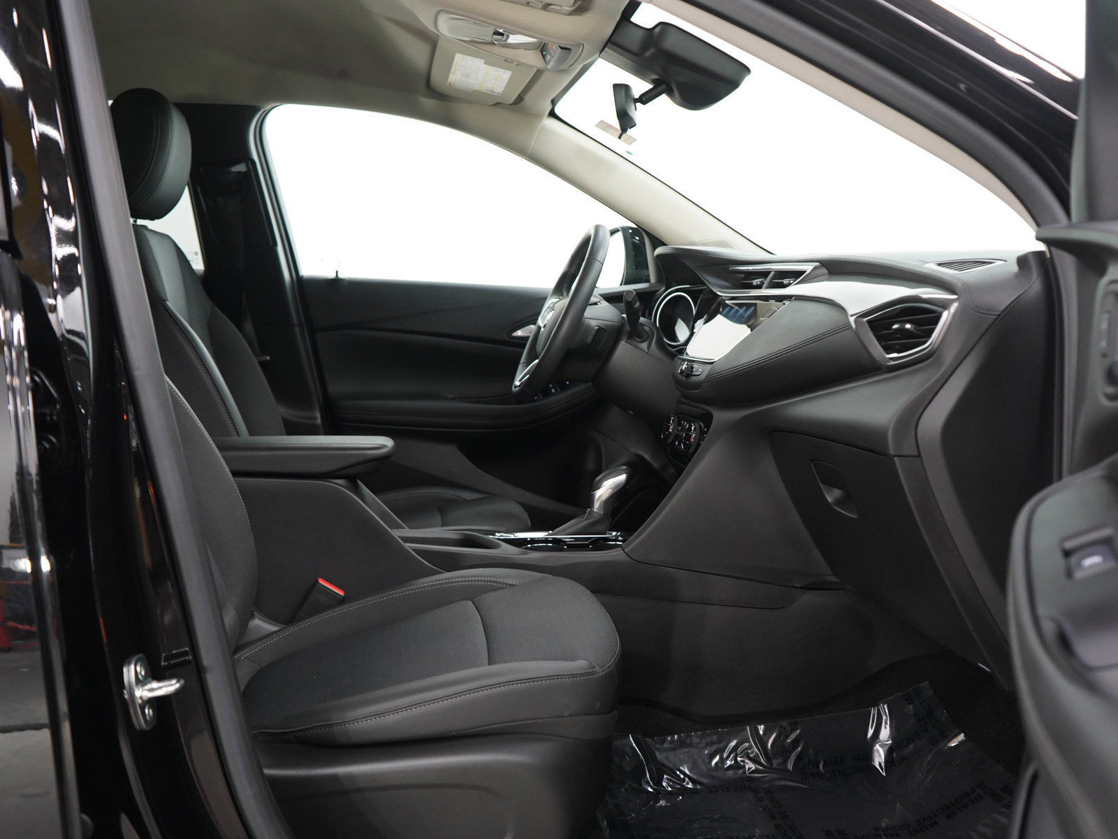 Used 2023 Buick Encore GX Select w/ Sport Touring Package AWD/4WD image 11