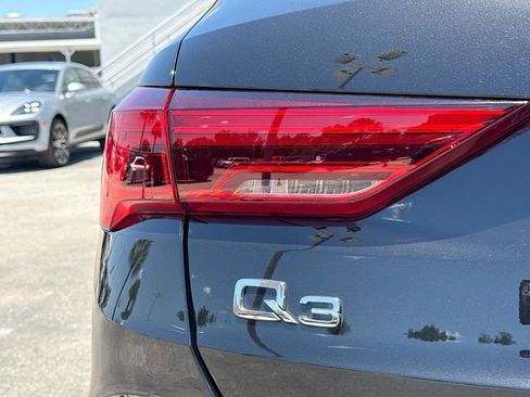 Certified 2023 Audi Q3 2.0T Premium w/ Convenience Package AWD/4WD image 10