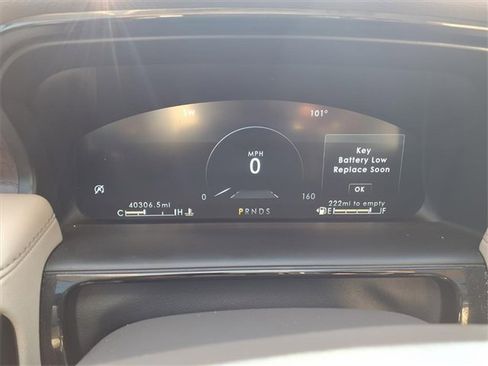 Certified 2022 Lincoln Nautilus Reserve w/ Monochromatic Package image 12