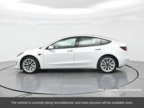Used 2022 Tesla Model 3 Long Range image 10
