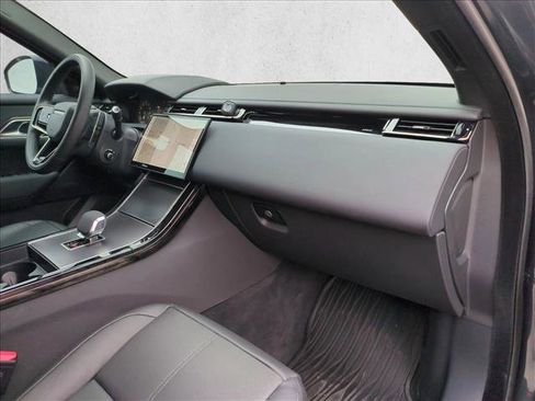 Used 2026 Land Rover Range Rover Velar Dynamic SE image 19