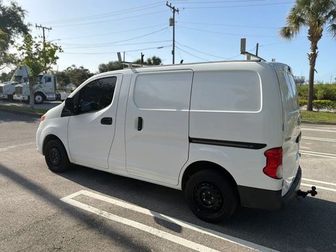 Used 2021 Nissan NV200 S FWD image 5