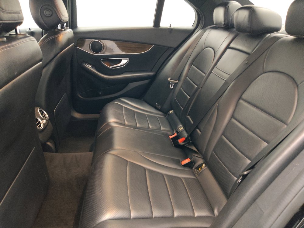 Used 2019 Mercedes-Benz C 300 Sedan image 18