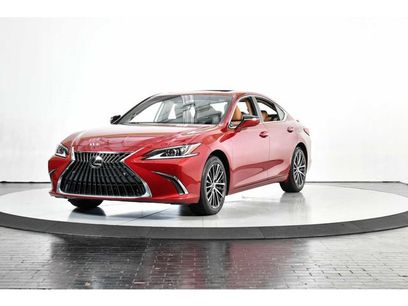 Certified 2024 Lexus ES 300h w/ Premium Package