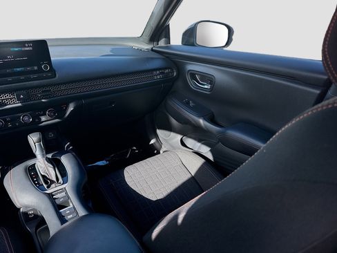 Used 2024 Honda HR-V Sport image 21