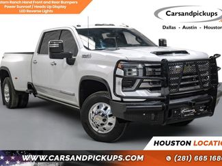 Used 2025 Chevrolet Silverado 3500 High Country w/ High Country Premium Package AWD/4WD video 1