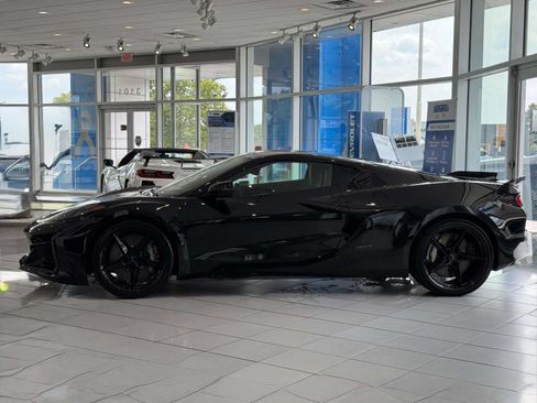 Used 2025 Chevrolet Corvette E-Ray AWD/4WD image 27