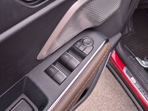New 2026 GMC Acadia Denali Ultimate FWD image 17