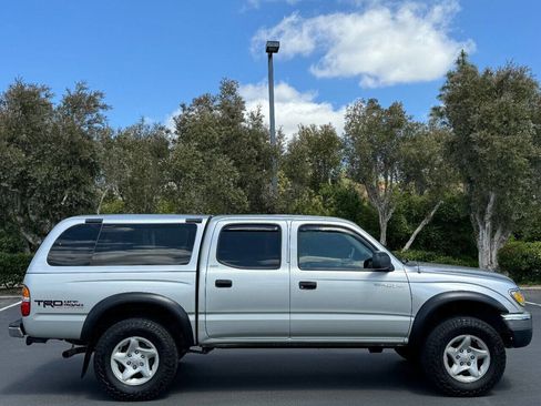 Used 2001 Toyota Tacoma PreRunner image 6