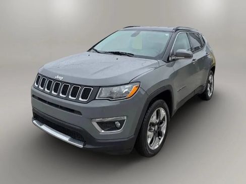 Used 2020 Jeep Compass Limited AWD/4WD image 2
