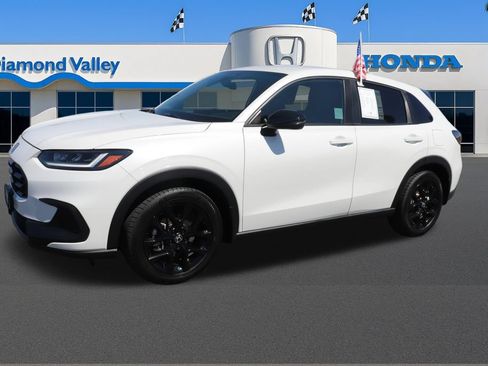 Used 2024 Honda HR-V Sport image 3