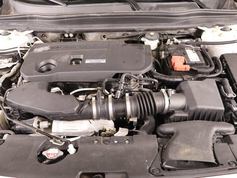 Used 2019 Honda Accord Touring image 20