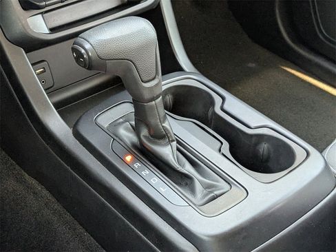 Used 2018 Chevrolet Colorado W/T w/ WT Convenience Package image 23