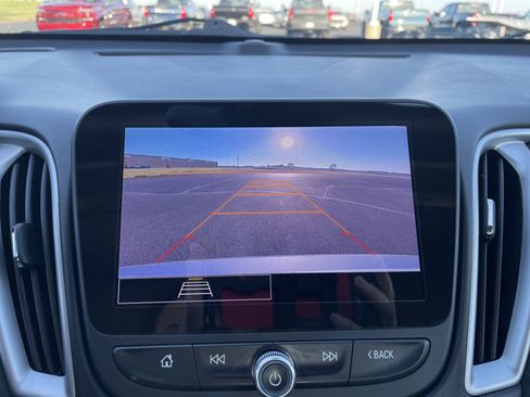 Used 2024 Chevrolet Malibu LT image 13