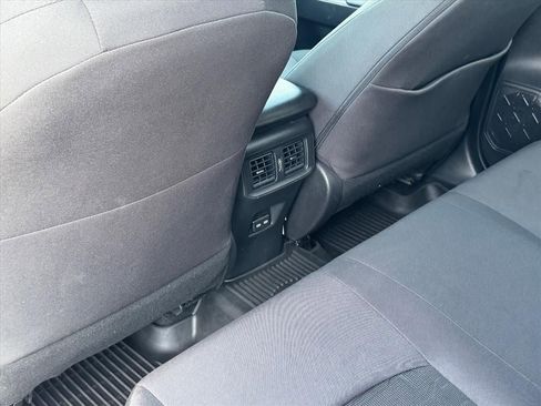 Certified 2024 Toyota RAV4 SE w/ Convenience Package image 15