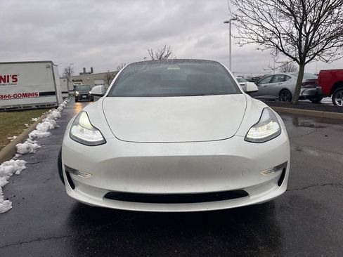 Used 2022 Tesla Model 3 Performance image 2