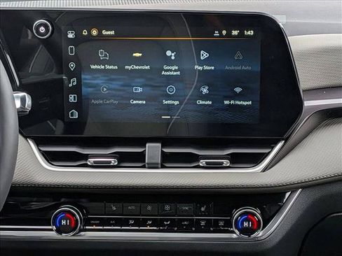New 2026 Chevrolet Equinox LT w/ Convenience Package II FWD image 12