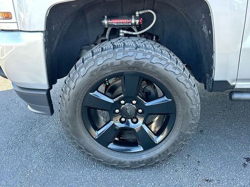 Used 2016 Chevrolet Silverado 1500 Custom w/ Rally 1 Edition image 29