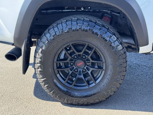 Used 2021 Toyota Tacoma TRD Pro image 38