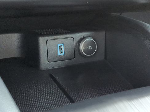 Used 2020 Ford Escape SE FWD image 22